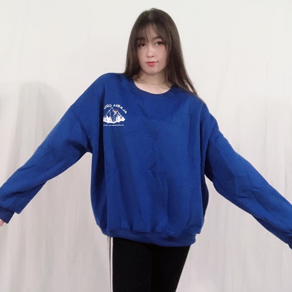 NWT Cobalt Blue Crewneck Oversized Sweatshirt - Picture 6 of 7